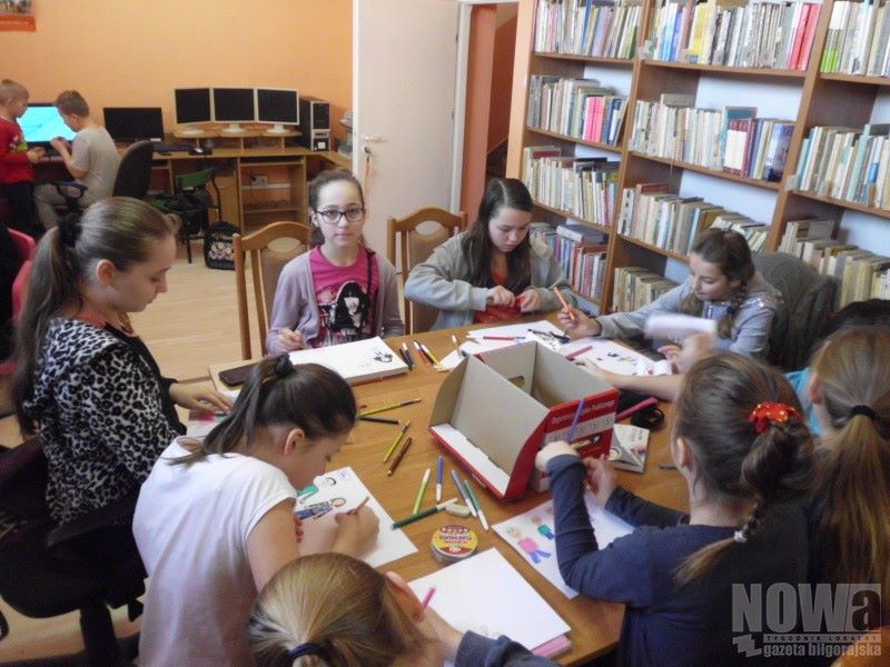 Ferie w bibliotece - Zdjęcie główne