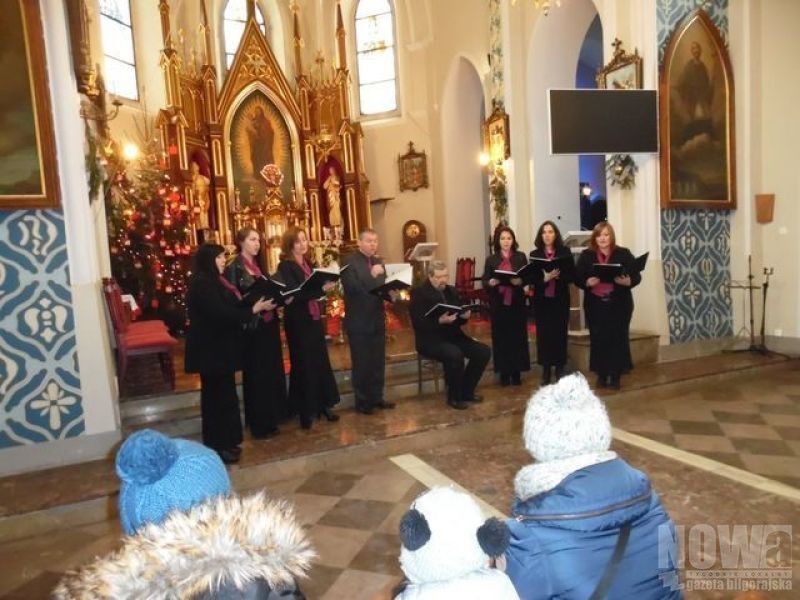 Kolędowe spotkanie chórów we Frampolu - Zdjęcie główne