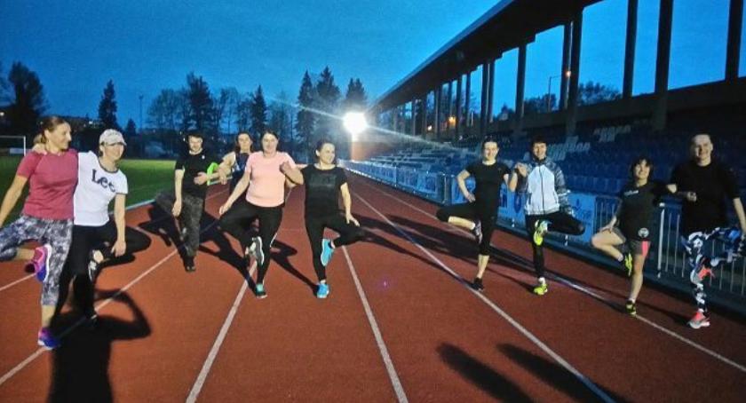 "Biegam bo lubię" – ruszyły bezpłatne zajęcia na stadionie - Zdjęcie główne