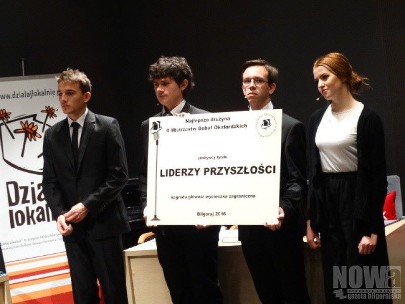 Drużyna z LO im. ONZ Liderami Przyszłości (FOTO) - Zdjęcie główne