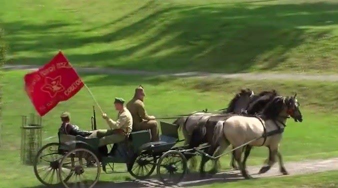 "Bij bolszewika" – inscenizacja bitwy (VIDEO) - Zdjęcie główne