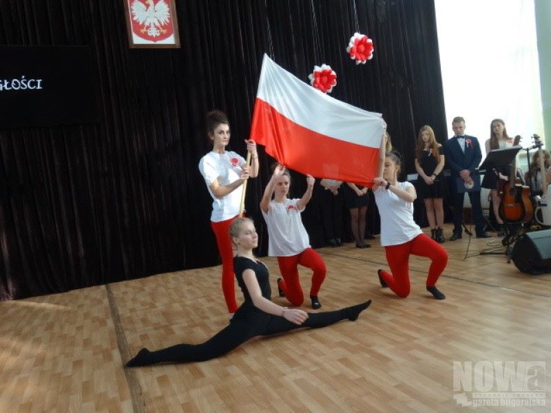 Szarlotka niepodległości w ZSZiO (FOTO) - Zdjęcie główne