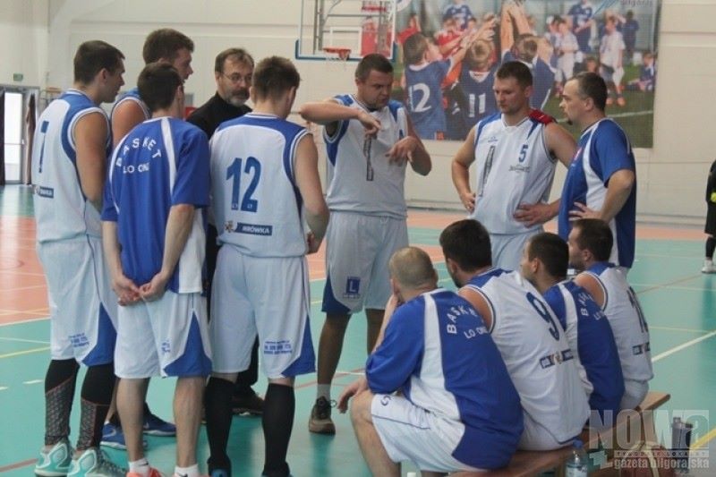 Siarka pokonała Basket - Zdjęcie główne