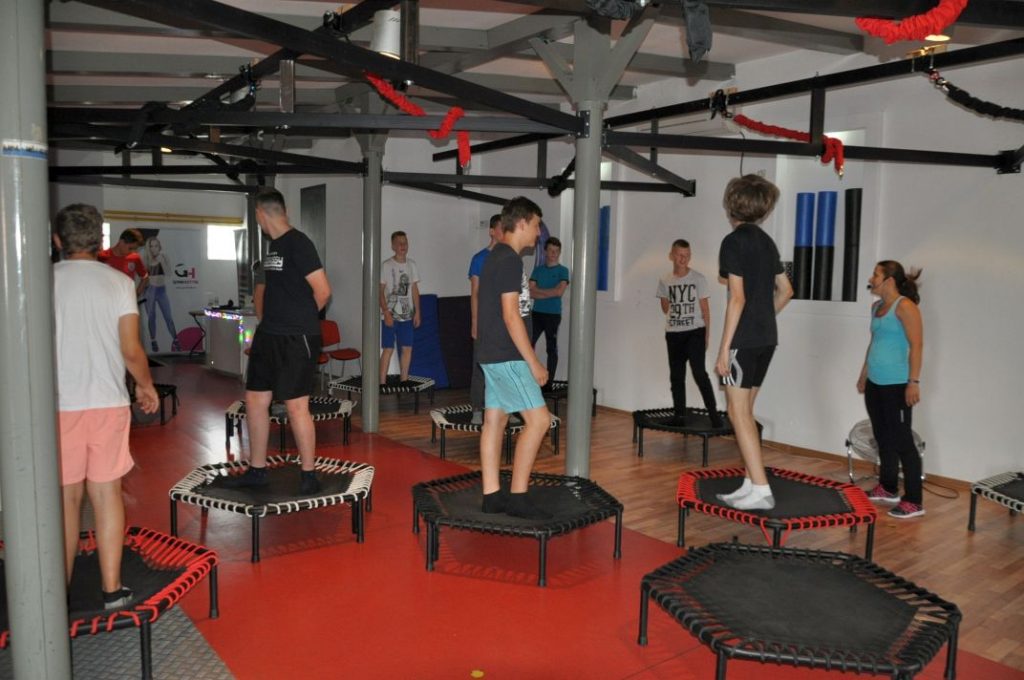 Trampoliny i siłownia zamiast WF-u - Zdjęcie główne