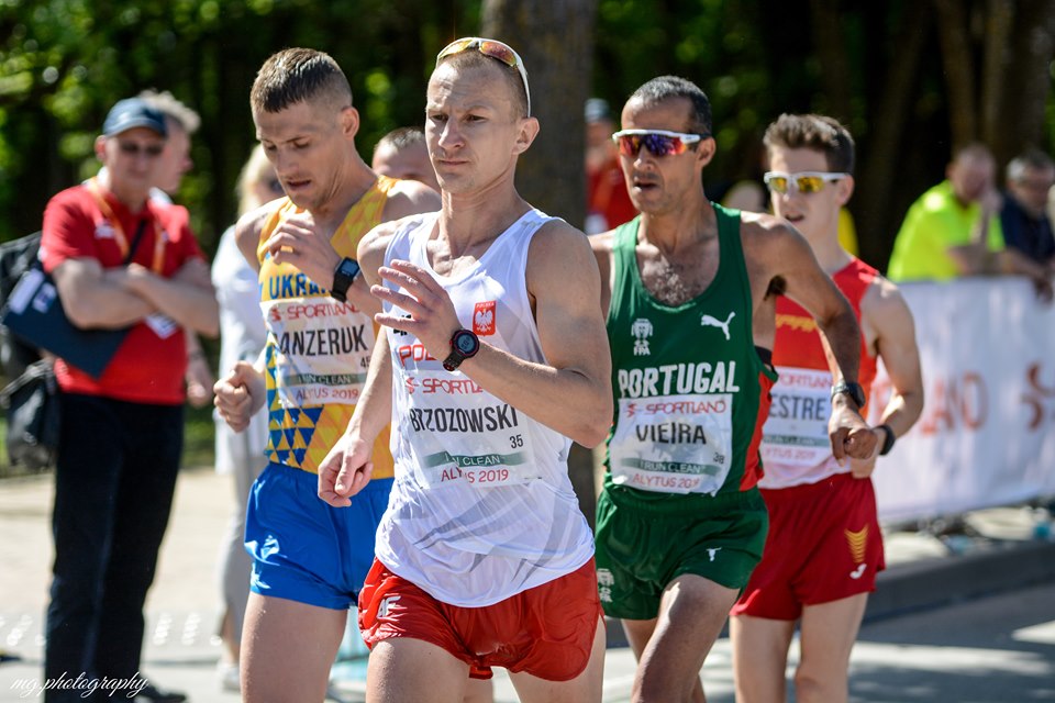 Wysokie osiągnięcia Artura Brzozowskiego - Zdjęcie główne