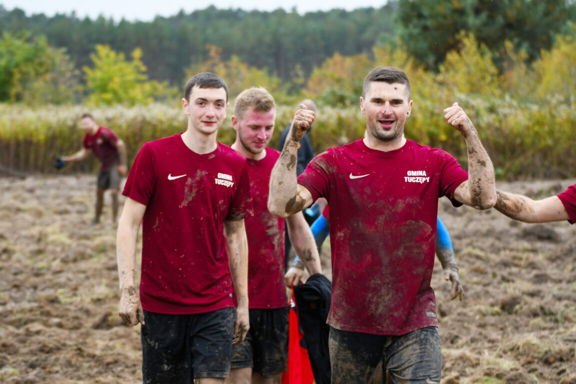 Mistrzostwa Polski w Piłce Błotnej - Zdjęcie główne