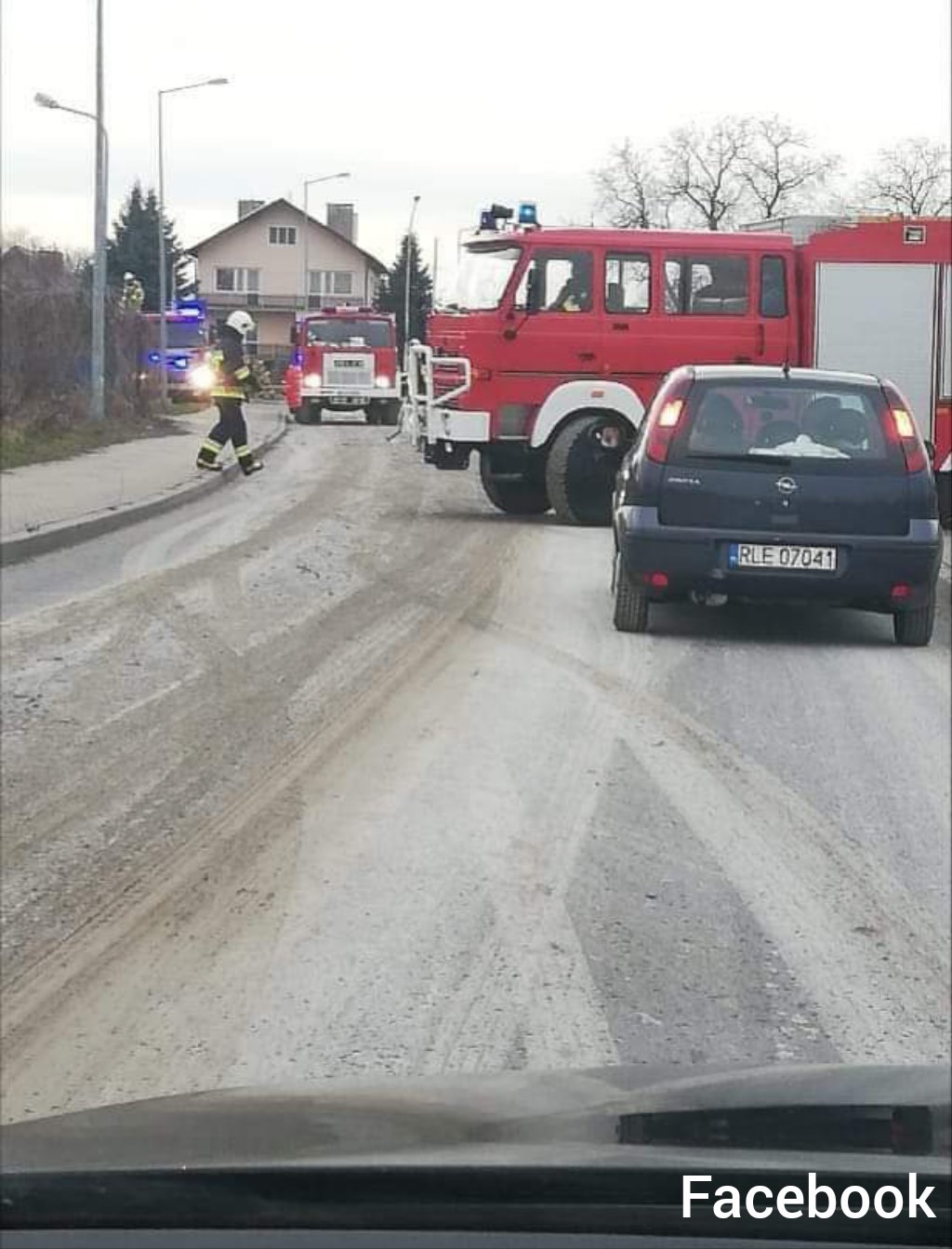 Droga w kąpieli - Zdjęcie główne