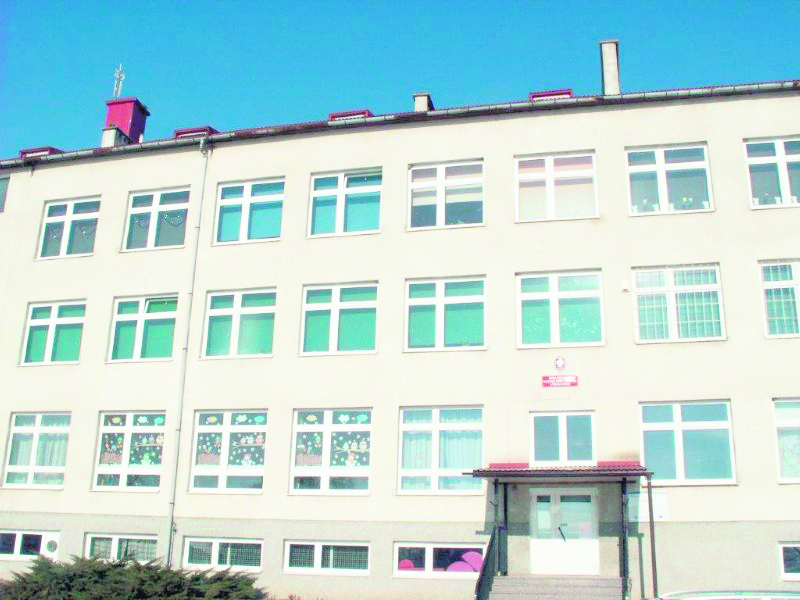 Likwidacja szkoły w Różańcu Pierwszym - Zdjęcie główne