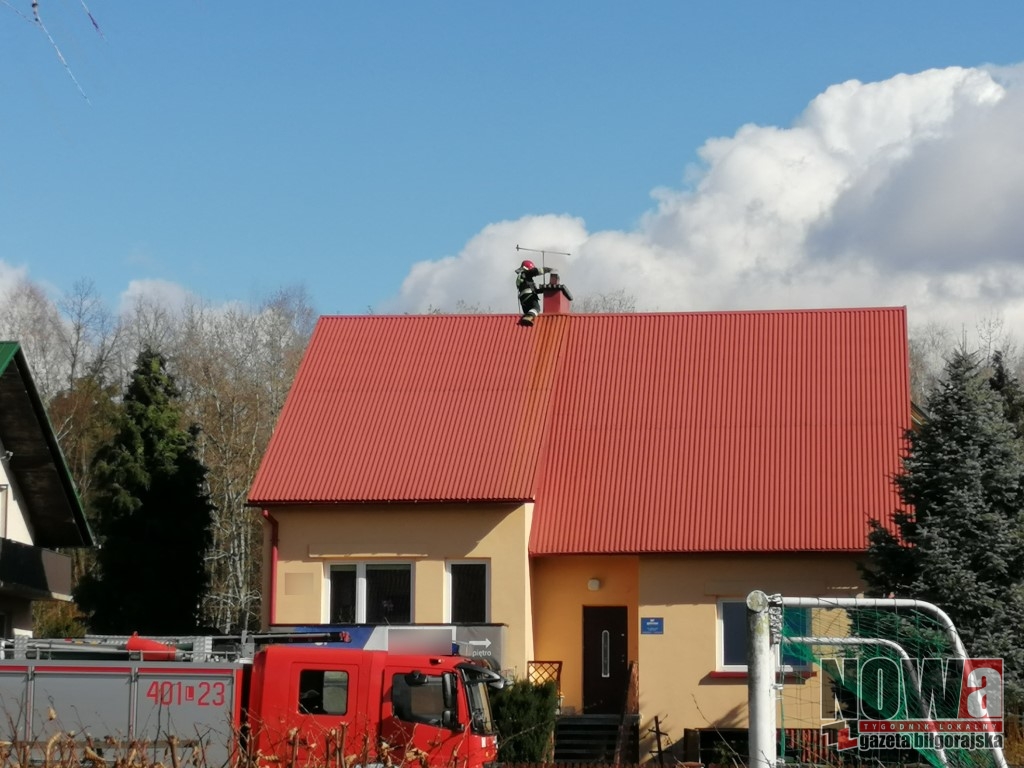 Zapaliły się sadze w kominie - Zdjęcie główne