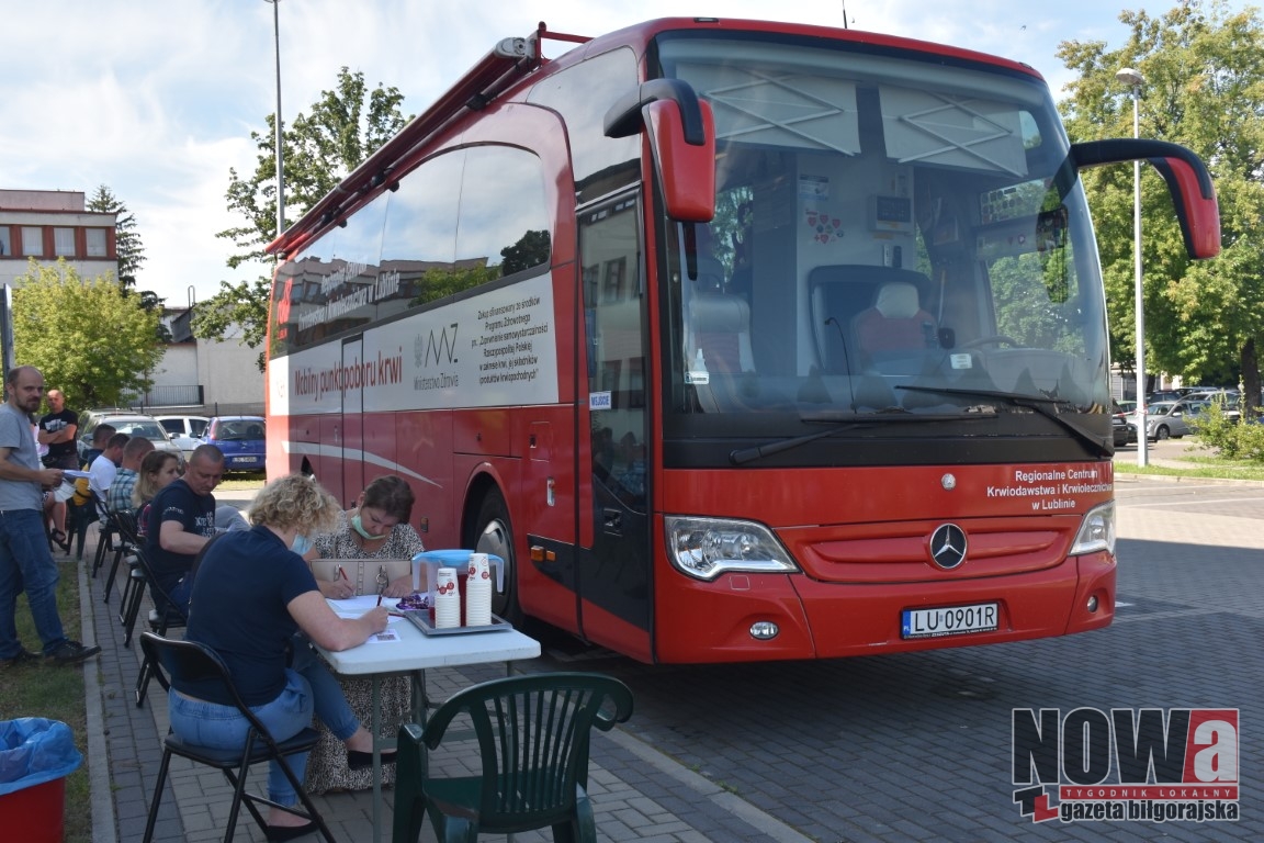 Zbiórka krwi przy starostwie - Zdjęcie główne