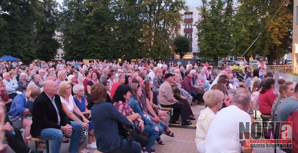 Barwnie i radośnie – Festiwal Kultur - Zdjęcie główne