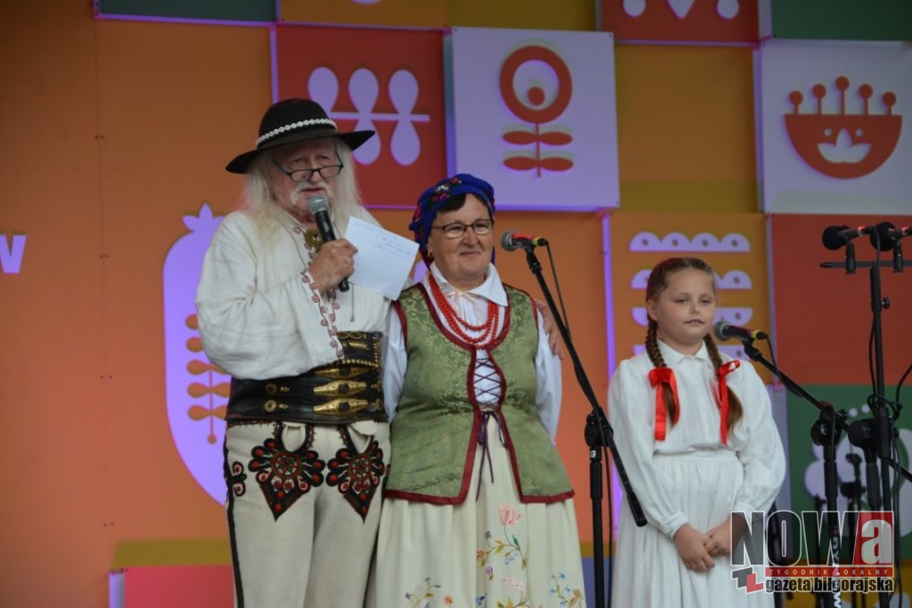 Cecylia Zygmunt z Milenką Jargieło na podium w Kazimierzu - Zdjęcie główne