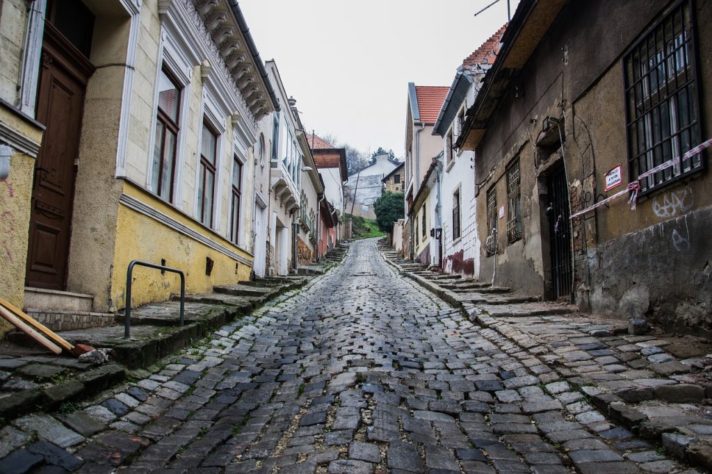 Czyszczenie kostki brukowej - Zdjęcie główne