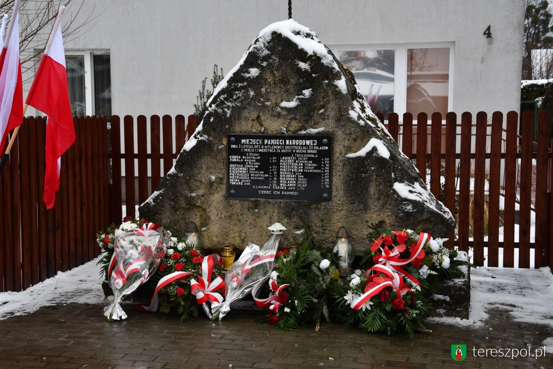 Zawiadomcie moją rodzinę... - Zdjęcie główne