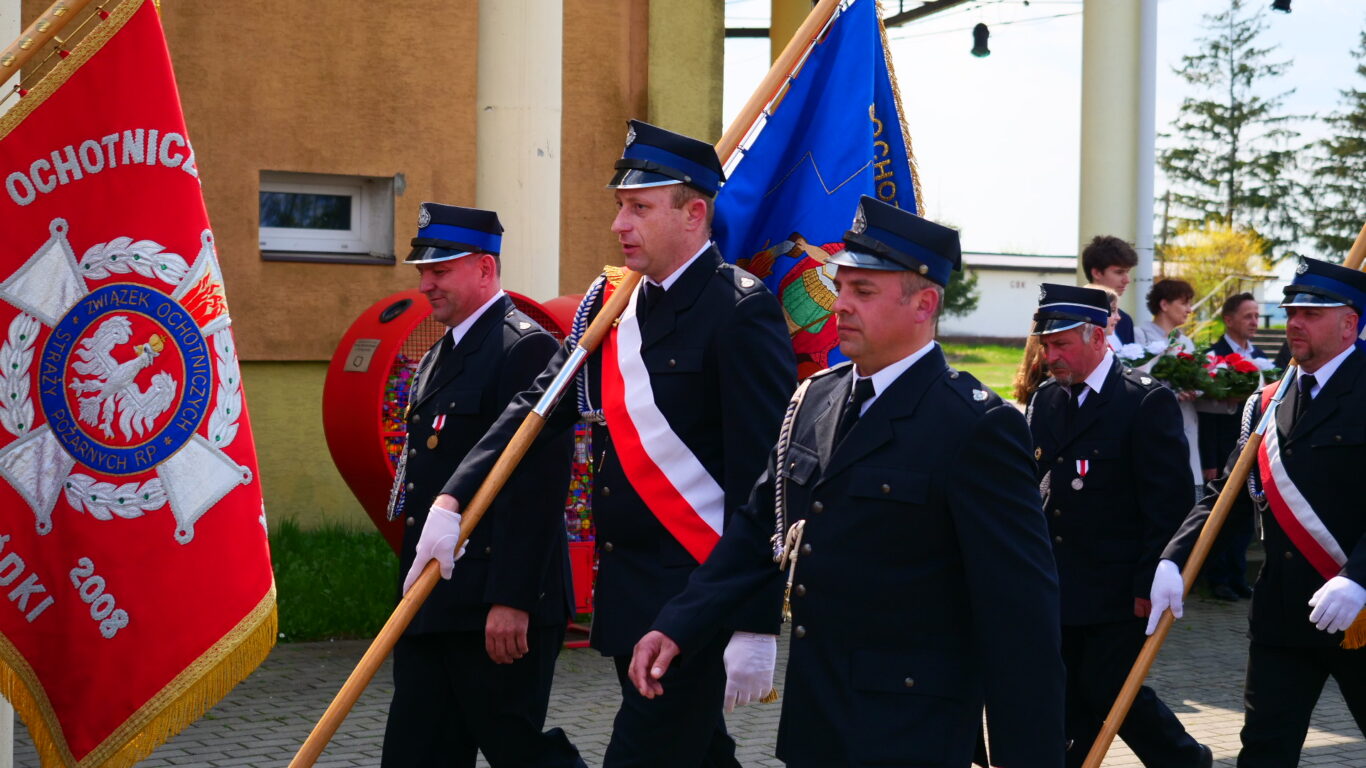 Uroczystości trzeciomajowe w Potoku Górnym - Zdjęcie główne