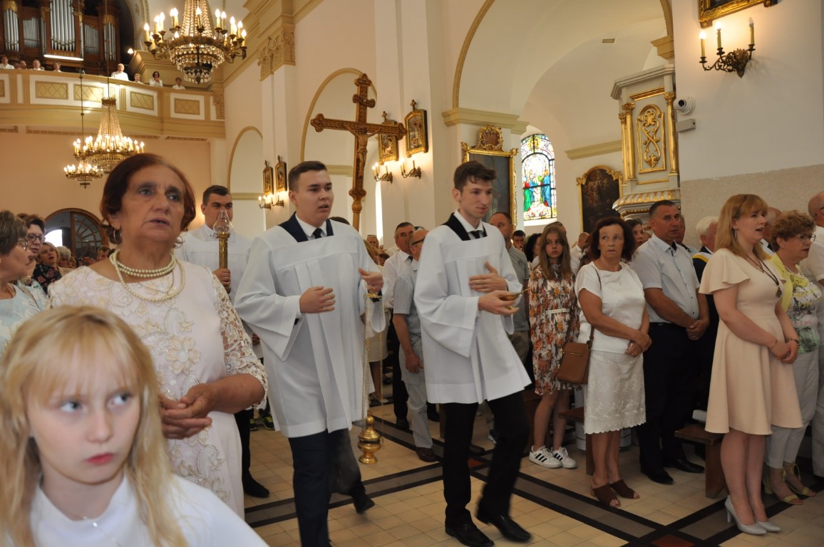 Boże Ciało w parafii pw. św. Marii Magdaleny w Biłgoraju - Zdjęcie główne