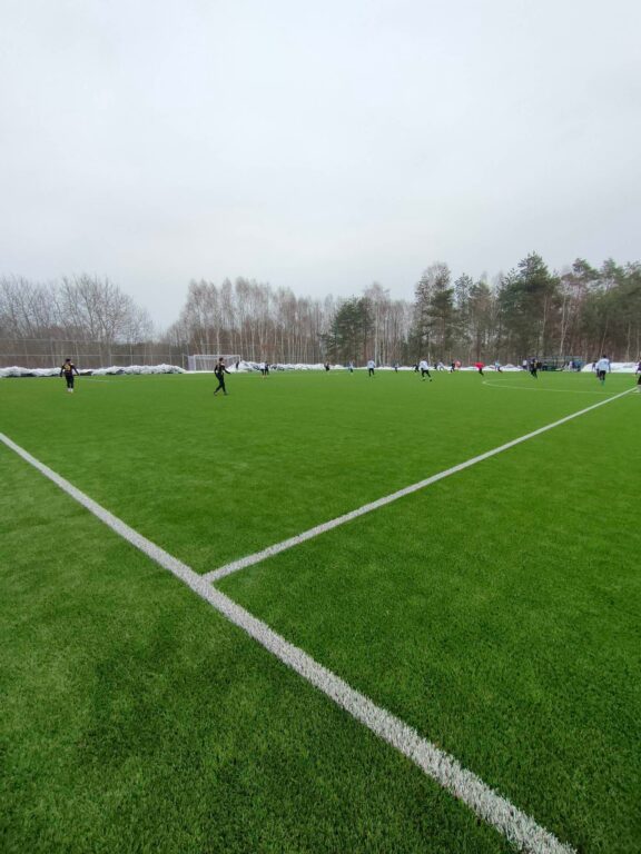 Łada Biłgoraj wygrywa z Gromem Różaniec   (foto,video) - Zdjęcie główne