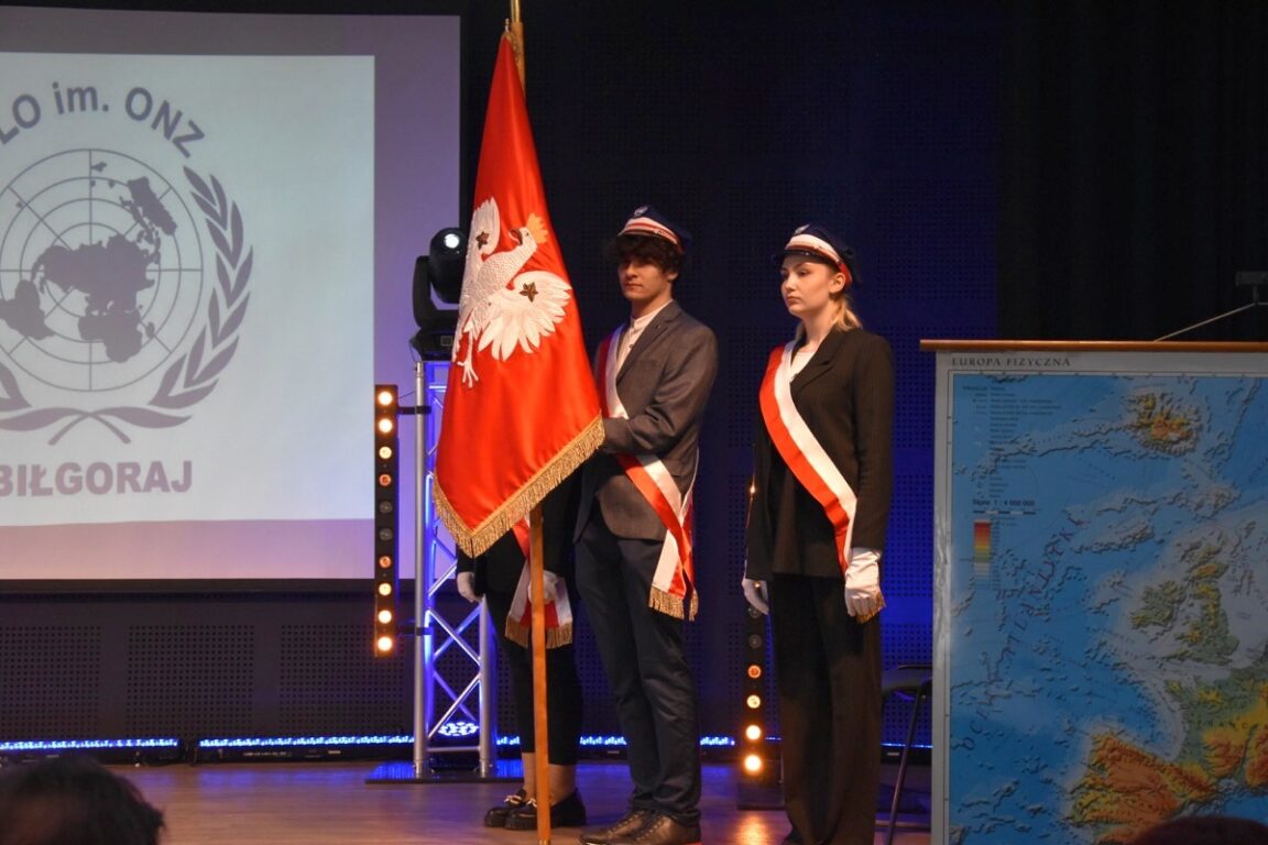 Stypendia dla licealistów z Biłgoraja (foto) - Zdjęcie główne