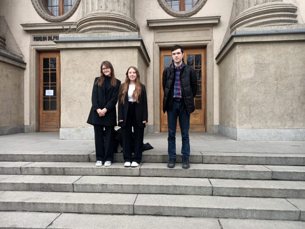 Maturzyści z Biłgoraja już mają indeksy - Zdjęcie główne
