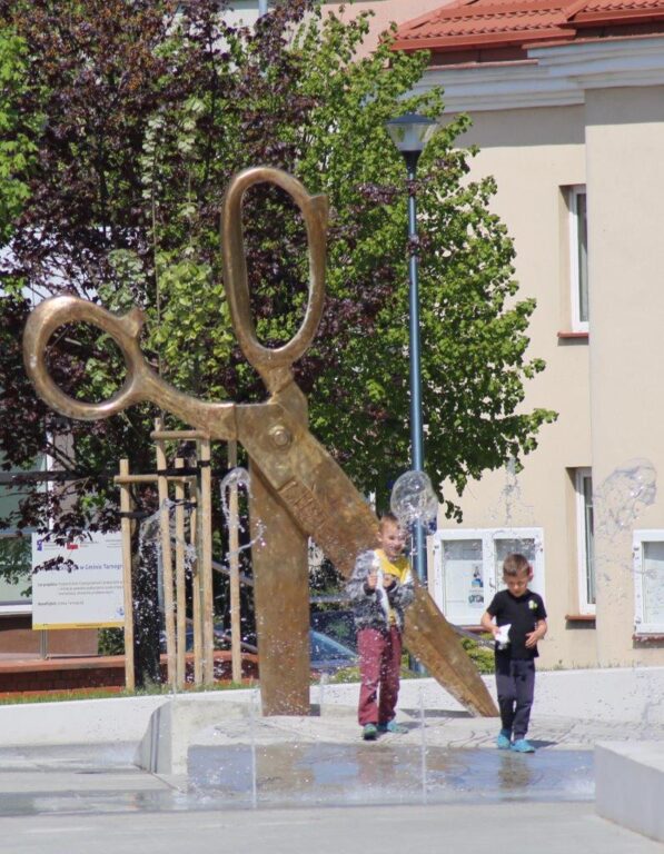 To jedyna taka fontanna na świecie - mówi burmistrz Tarnogrodu (foto) - Zdjęcie główne