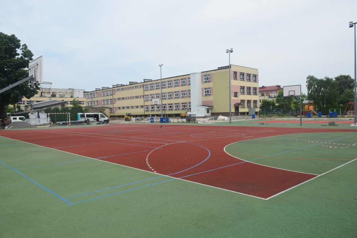 W Biłgoraju rośnie nowy obiekt sportowy - Zdjęcie główne