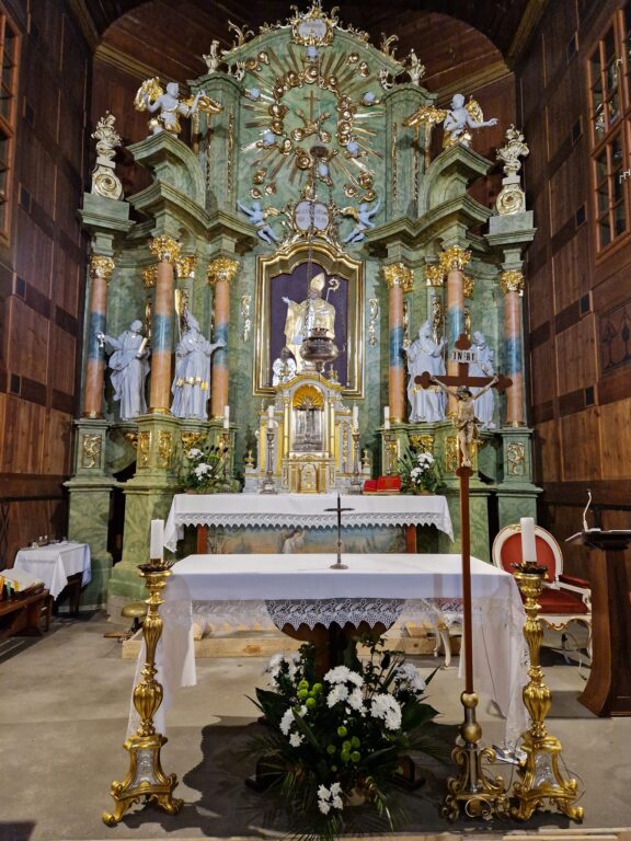 Jezus jak nowy spogląda w Górecku (foto) - Zdjęcie główne