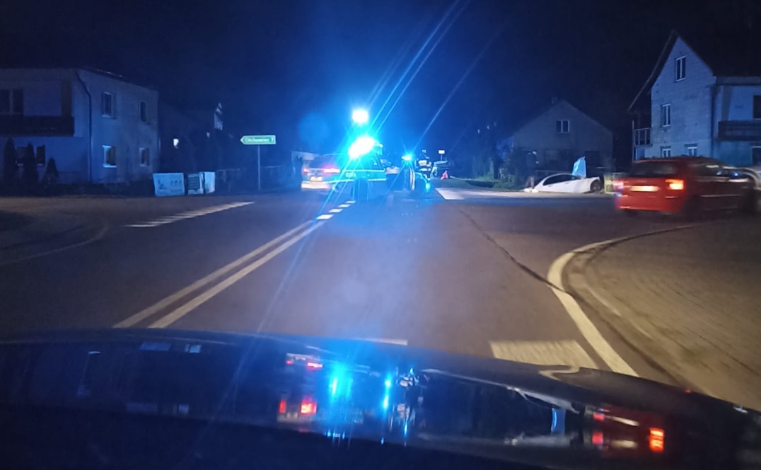 Groźny wypadek w powiecie. Lądował śmigłowiec LPR - Zdjęcie główne