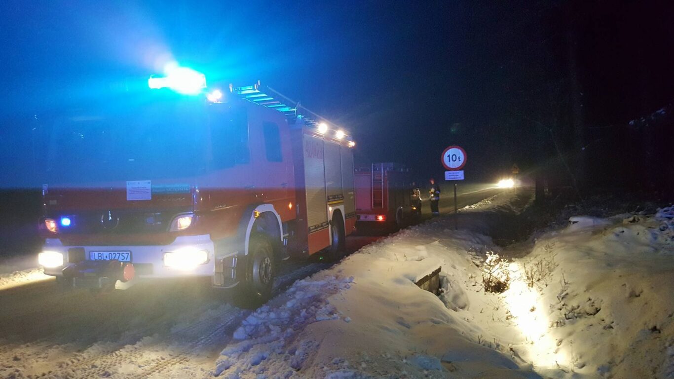 Straż Pożarna postawiona na nogi. Cztery zastępy na miejscu - Zdjęcie główne