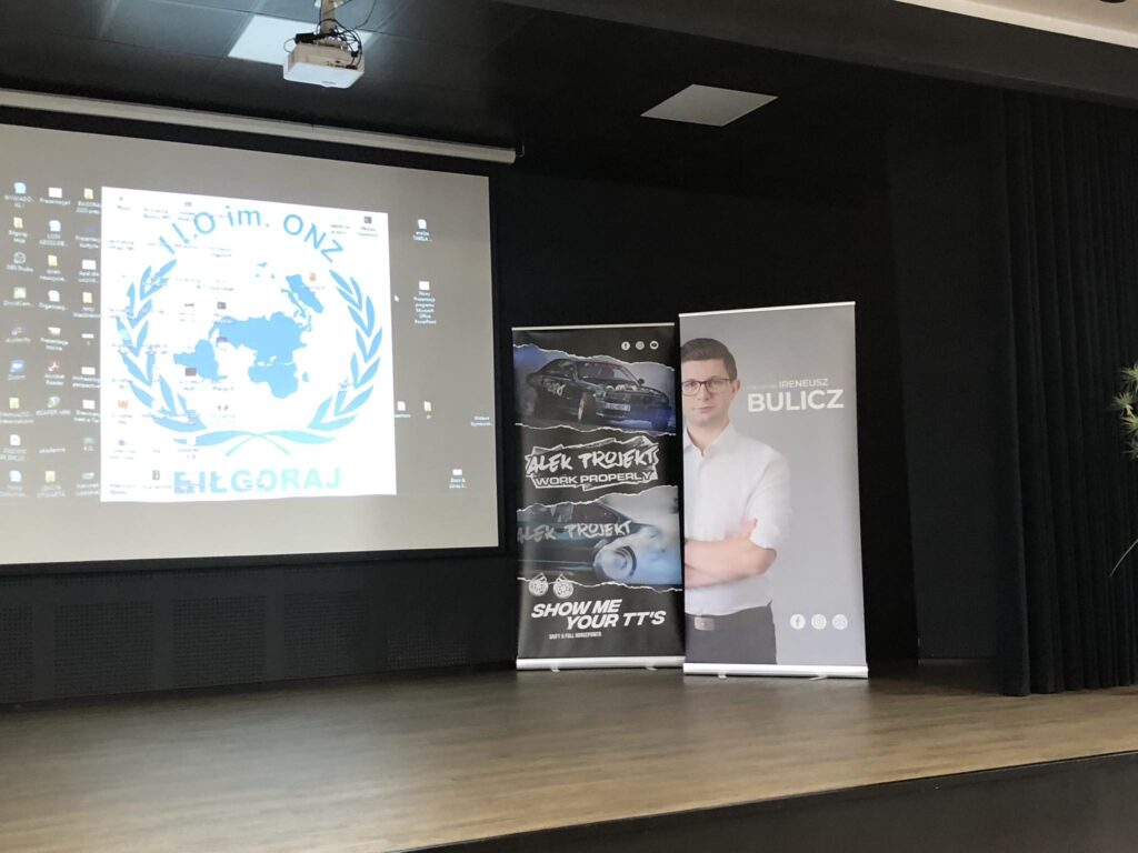 Ot i forum w Biłgoraju. Absolutnie "apolityczne" (foto) - Zdjęcie główne