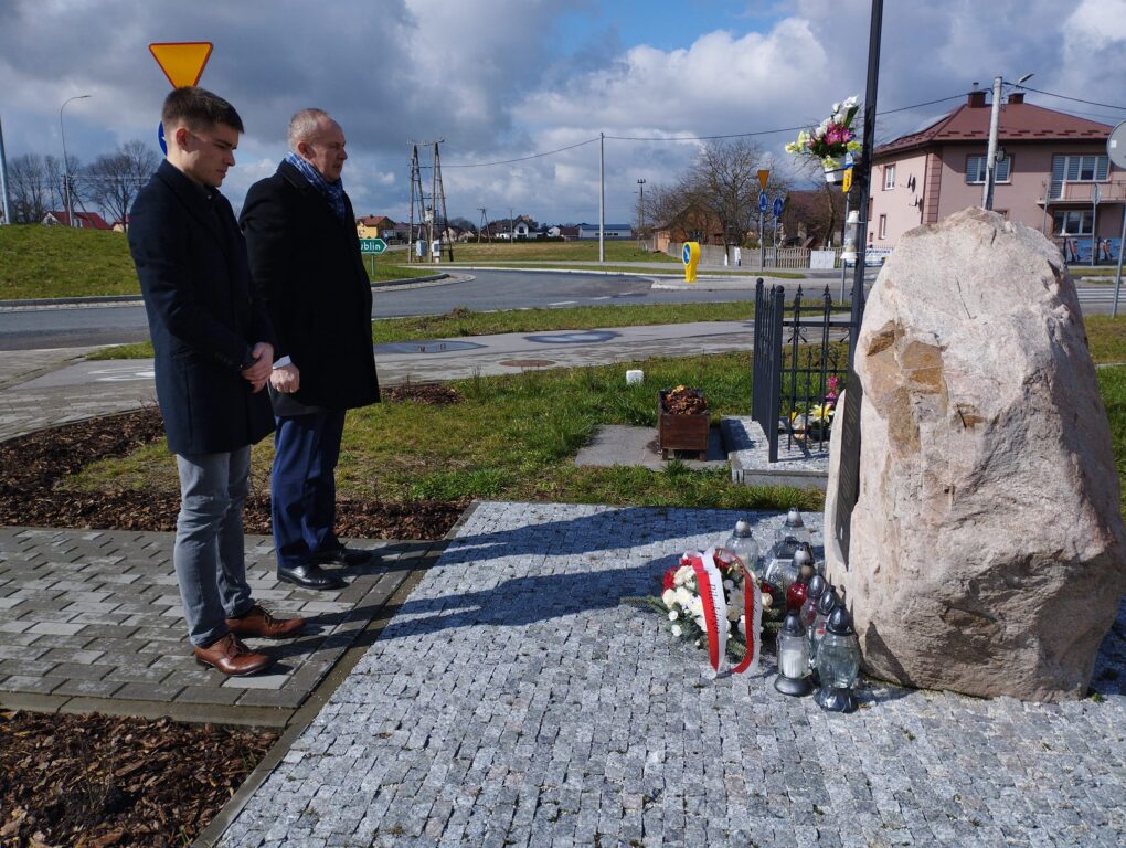 Księżpol pamięta. Mieszkańcy ratowali Żydów pod okupacją niemiecką  (foto) - Zdjęcie główne