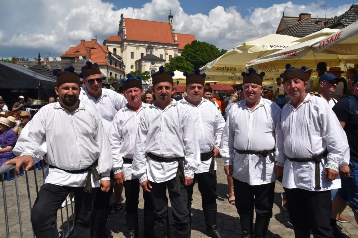 Ludowa chwila prawdy w Obszy - Zdjęcie główne