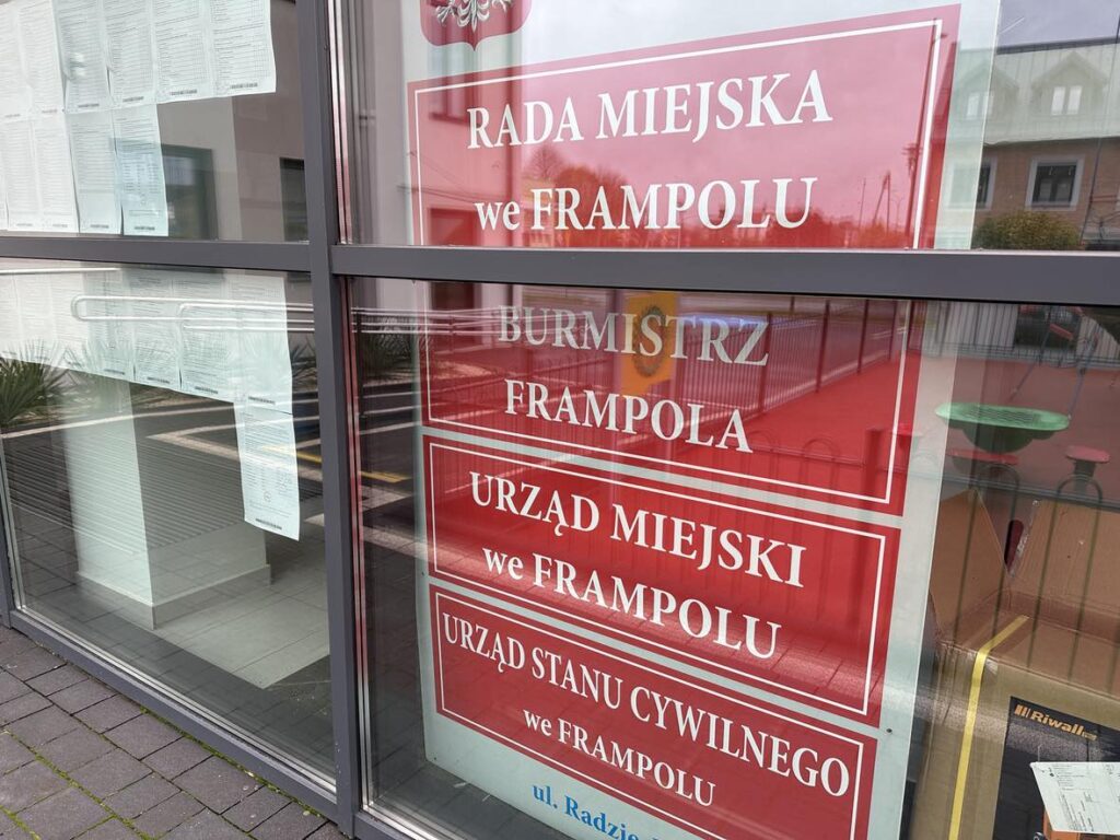 Frampol nie zmieni burmistrza? Kolejka na stołki radnych - Zdjęcie główne