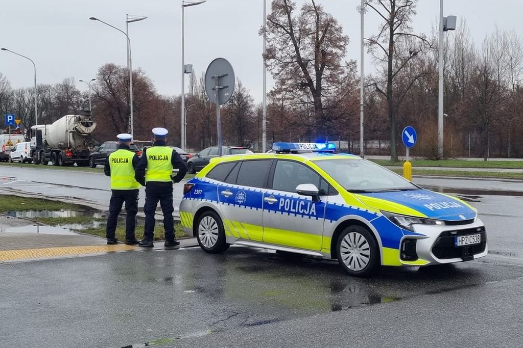 Zaroiło się od policji. Co się dzieje w powiecie? - Zdjęcie główne