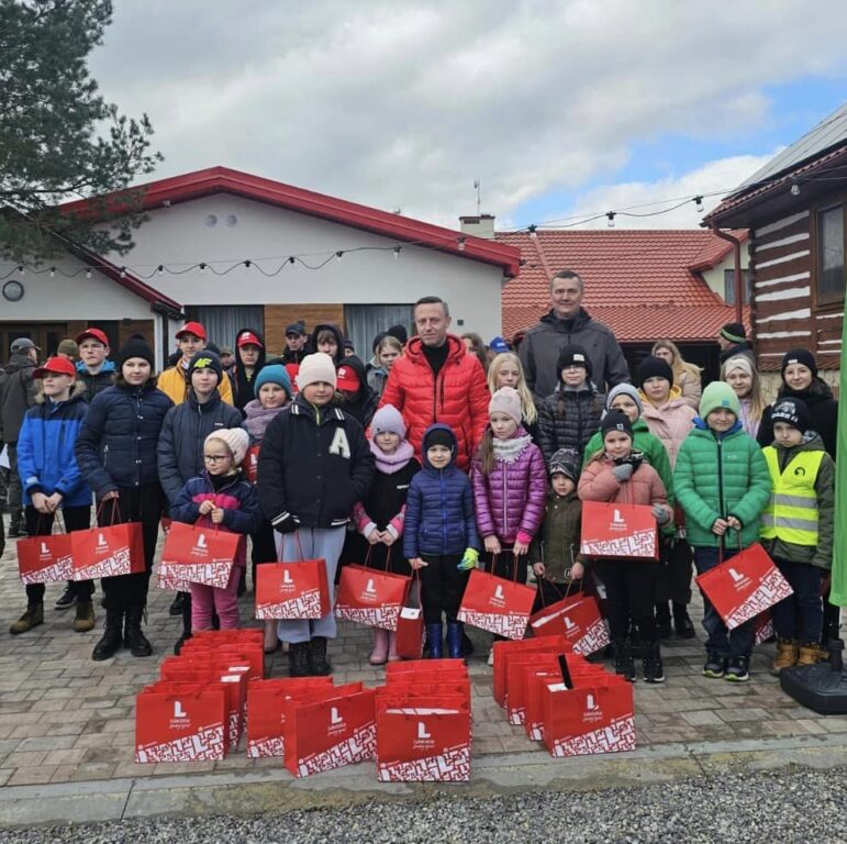 Wicemarszałek robi porządki w powiecie (foto) - Zdjęcie główne