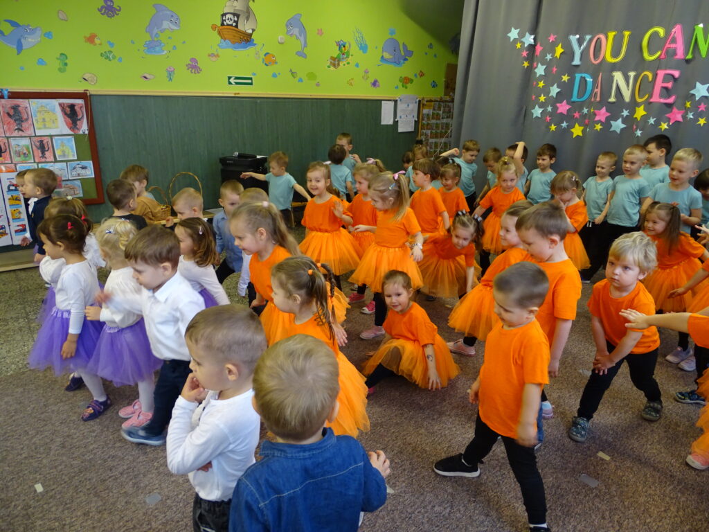 "You can dance" w Tarnogrodzie (foto) - Zdjęcie główne