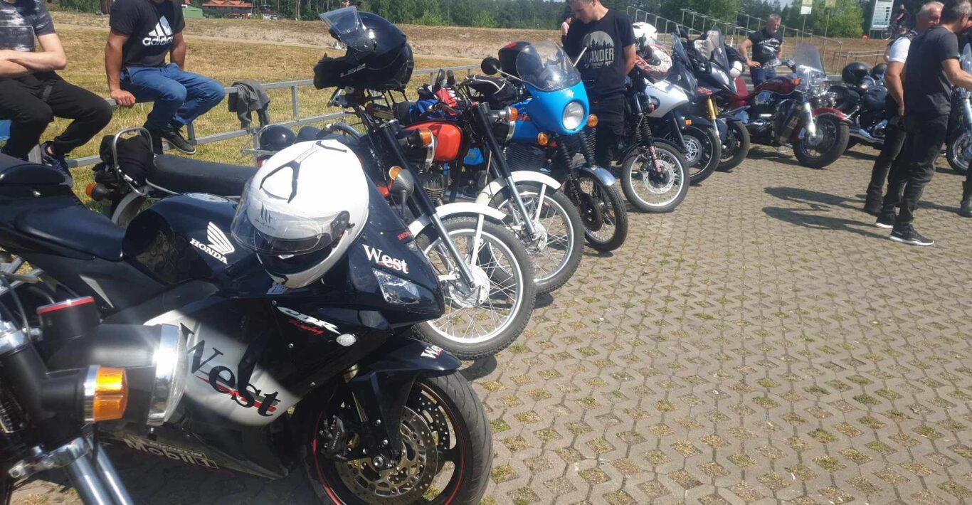 Motocykliści rozpoczęli sezon. Kto przyjechał? (foto) - Zdjęcie główne