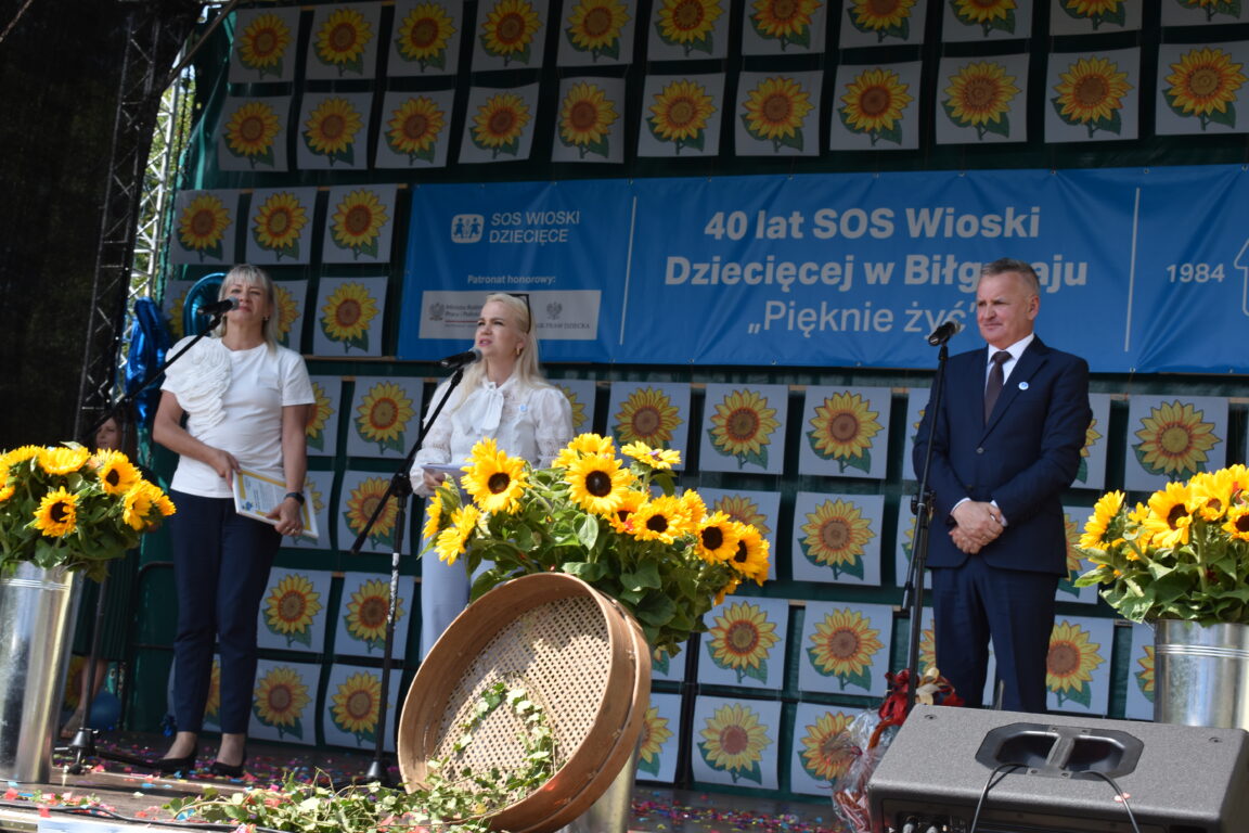 W Biłgoraju dostali medale od prezydenta Polski  (foto, lista wyróżnionych) - Zdjęcie główne