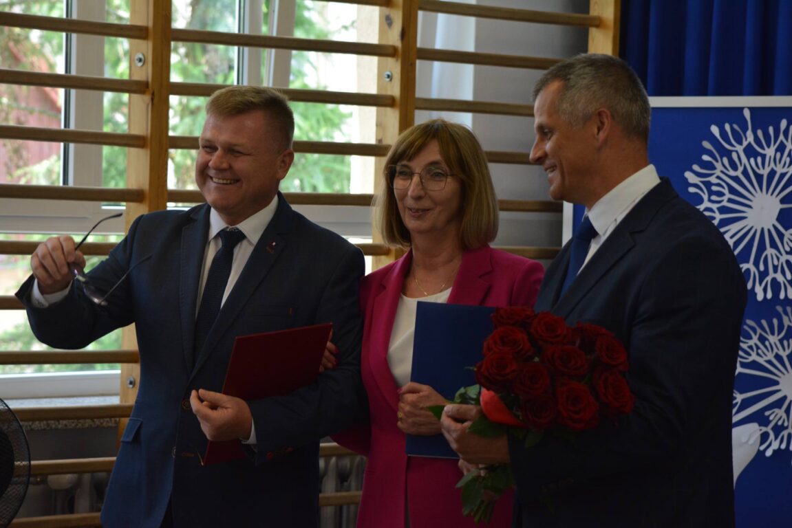 Kolejna dyrektor szkoły odchodzi. Znów gmina Biłgoraj - Zdjęcie główne