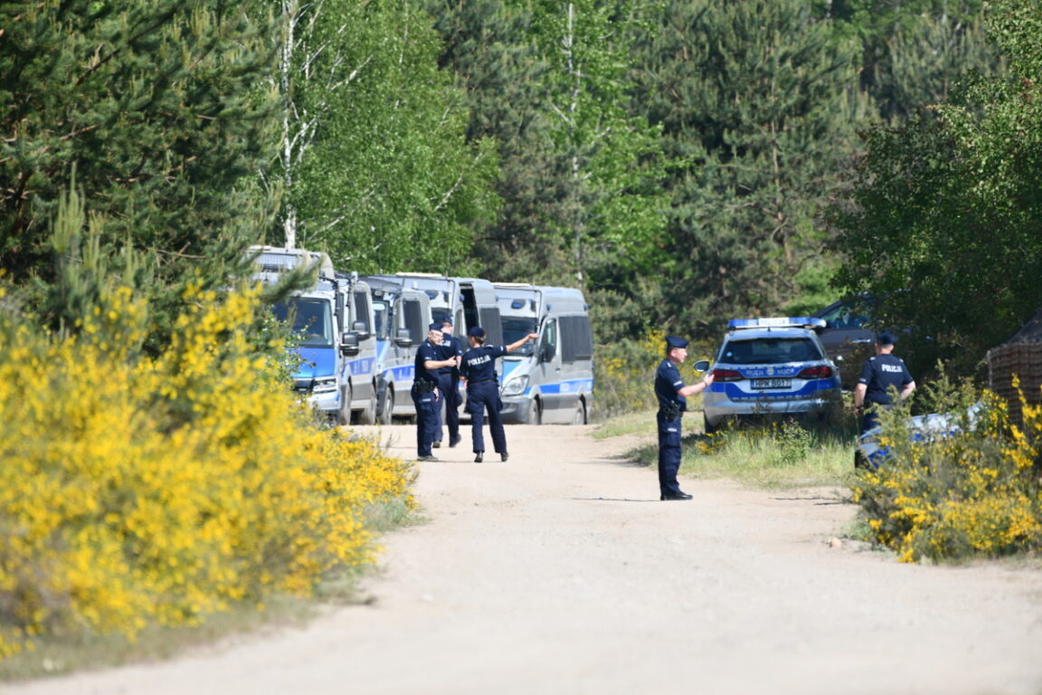 Pilny rządowy alert. Zakaz przebywania przy granicy - Zdjęcie główne