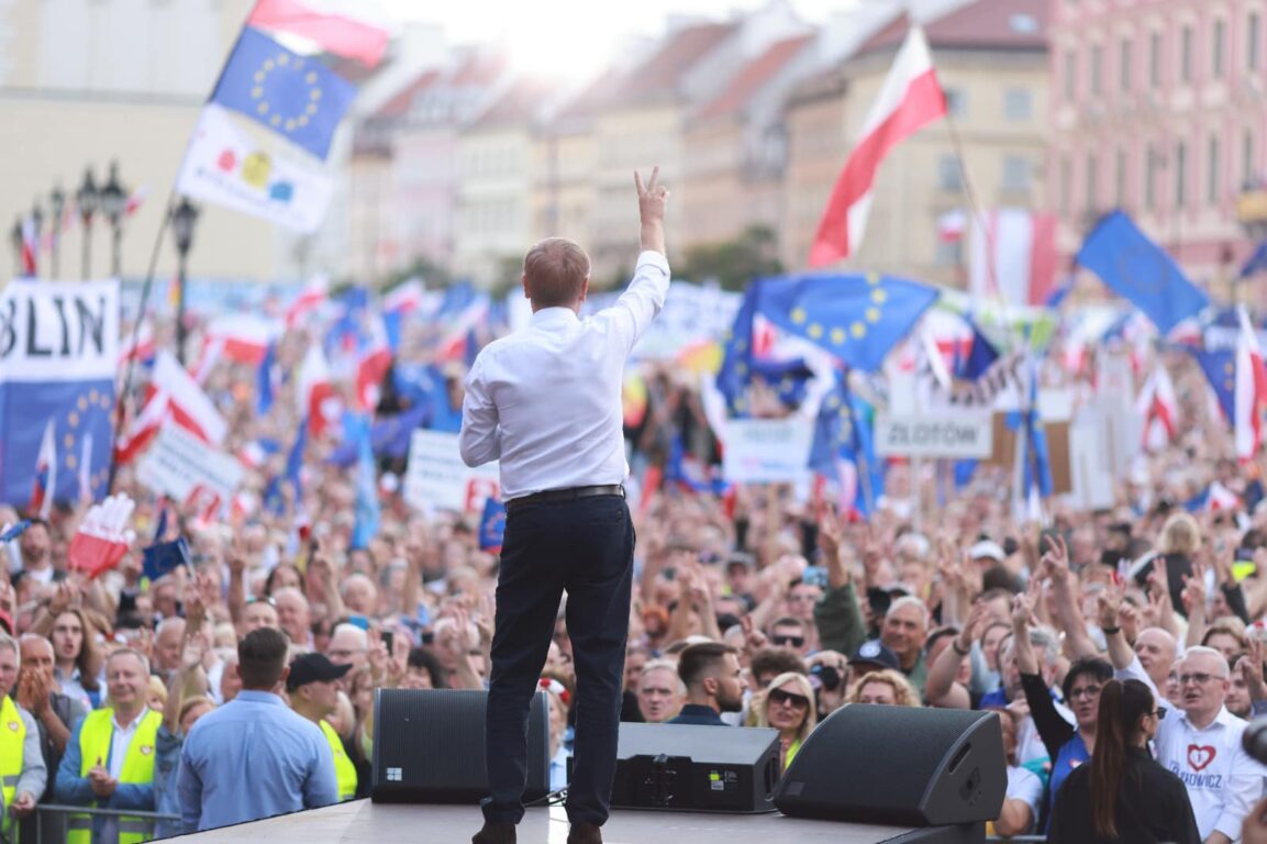 Koalicja Obywatelska wygrywa wybory. Są sondażowe wyniki - Zdjęcie główne