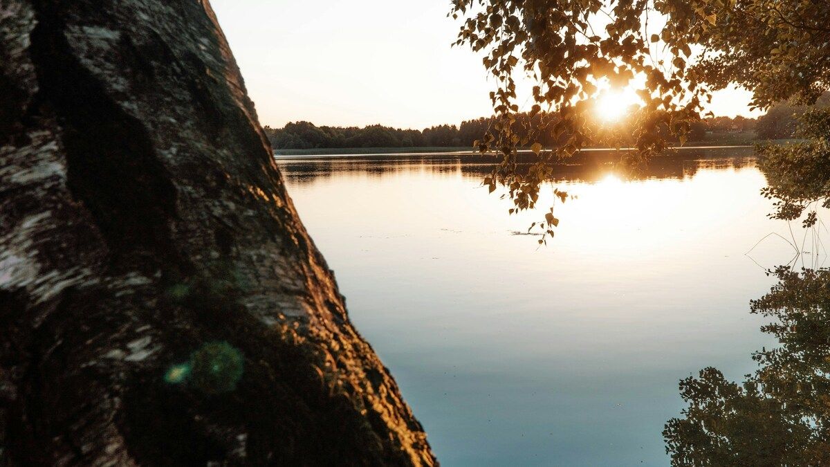 Mazurskie jeziora czekają. Niezapomniane noclegi nad wodą! - Zdjęcie główne