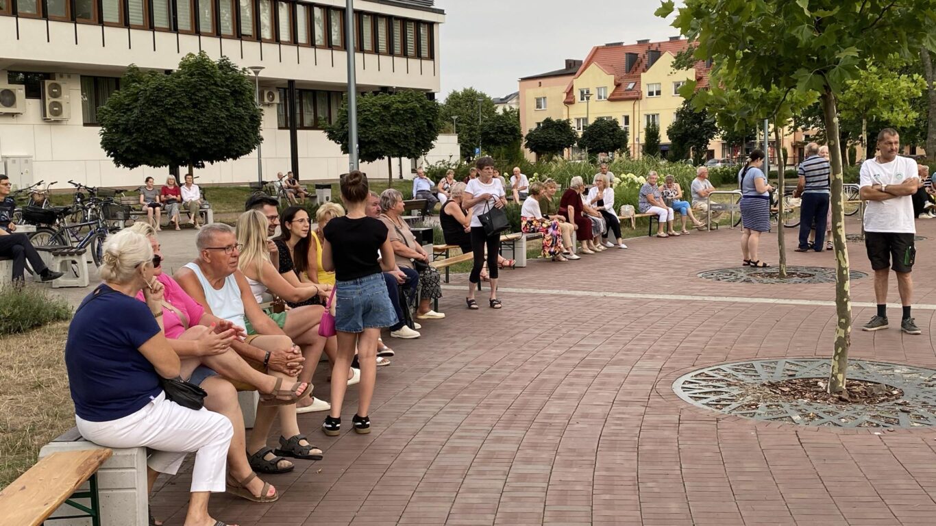 Biłgorajscy seniorzy poszli w miasto (foto,video) - Zdjęcie główne