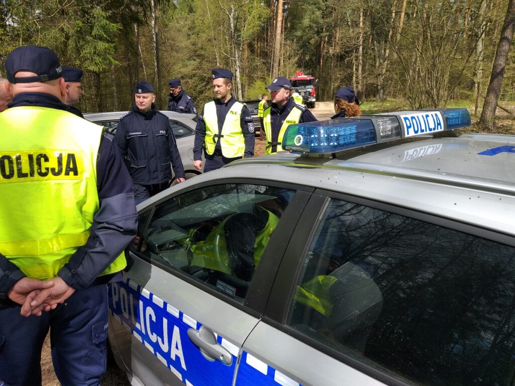 Trwa policyjna akcja. Co się stało w powiecie? - Zdjęcie główne