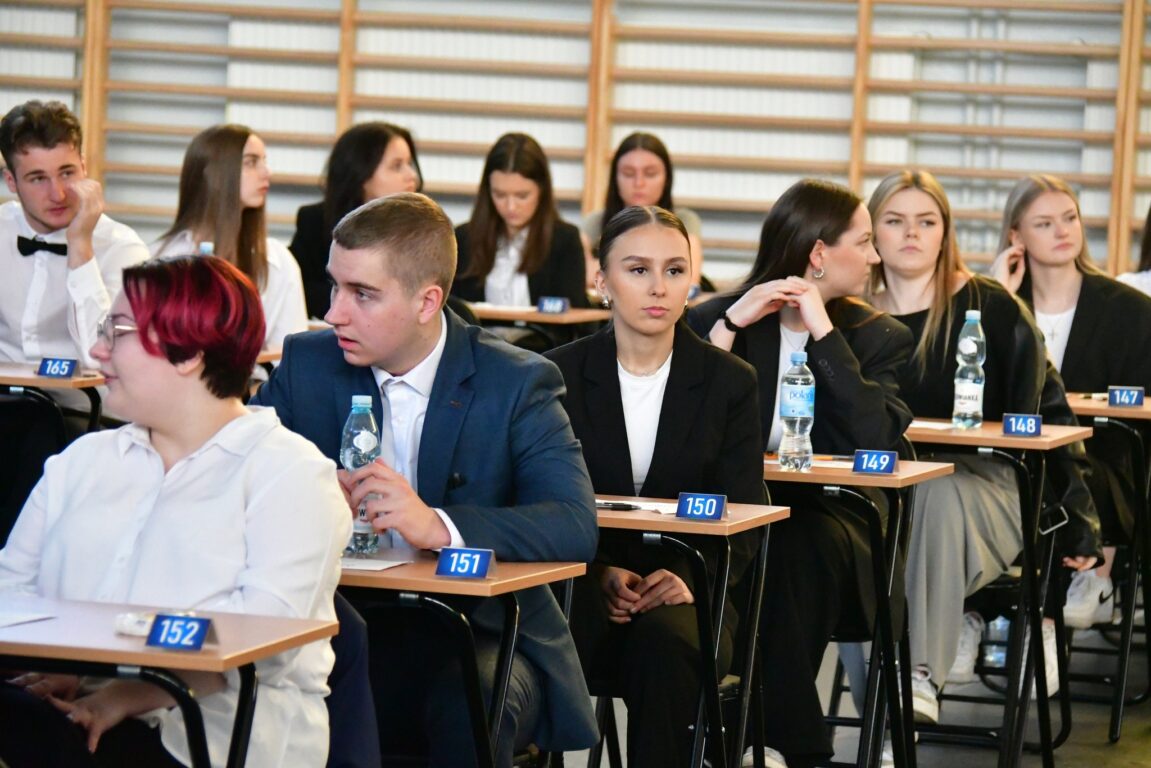 Są wyniki matur. Jak napisali w powiecie biłgorajskim? (wyniki) - Zdjęcie główne