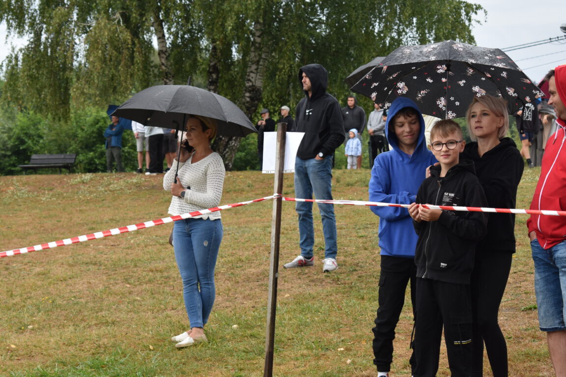 Ich syn spędził w wodzie aż 33 godziny (foto) - Zdjęcie główne