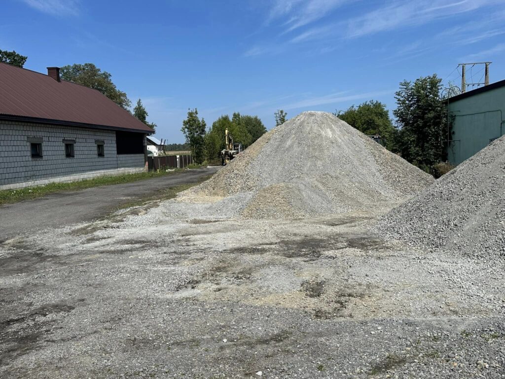 Idą zmiany w Aleksandrowie (foto) - Zdjęcie główne