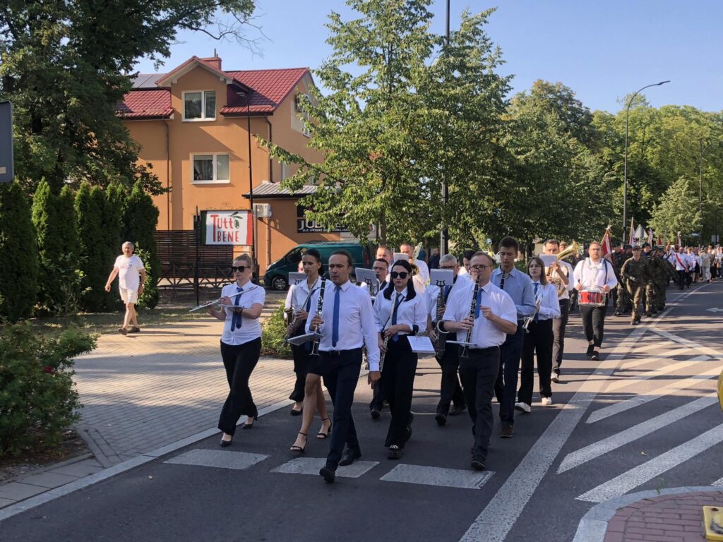 Biłgoraj zatrzymał się w rocznicę Powstania Warszawskiego (foto,video) - Zdjęcie główne