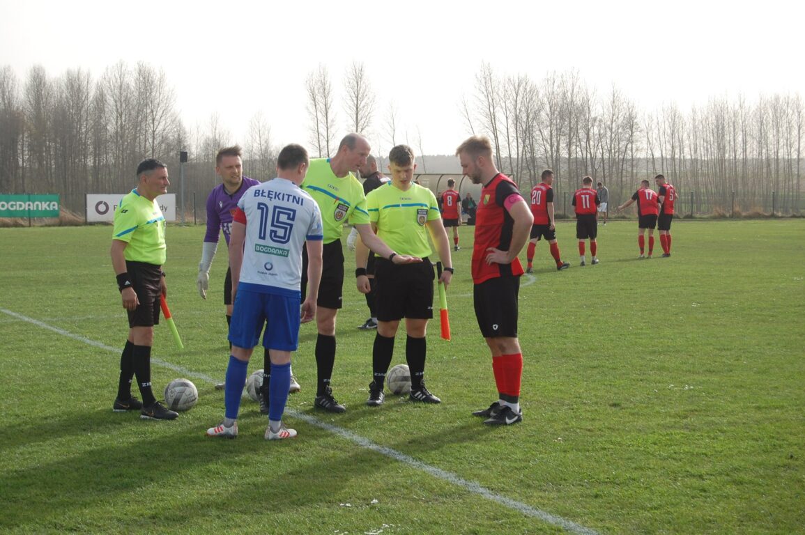 Podwójne derby w piłkarskiej okręgówce - Zdjęcie główne