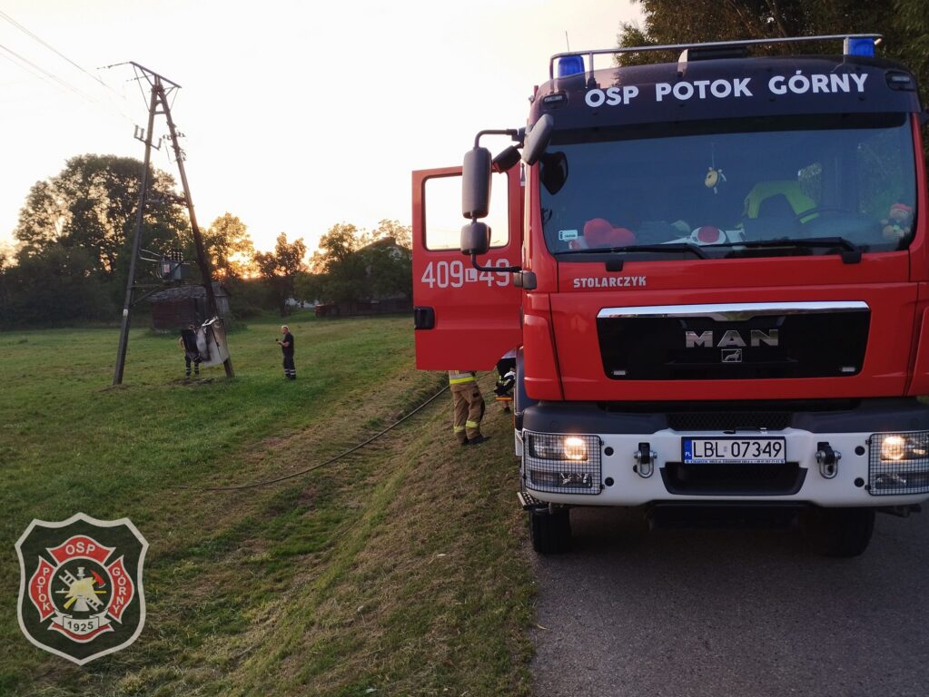 Kłęby dymu w Potoku Górnym. Część mieszkańców bez prądu (foto) - Zdjęcie główne