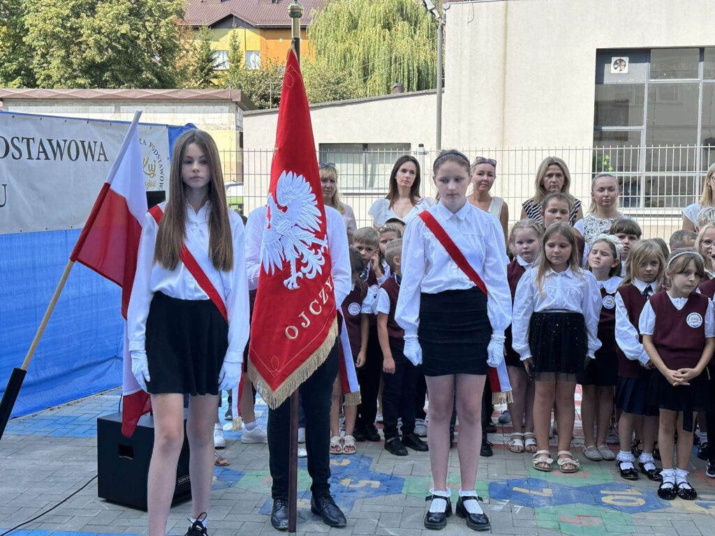 Tu w Biłgoraju bez szkolnej rewii mody  (foto) - Zdjęcie główne